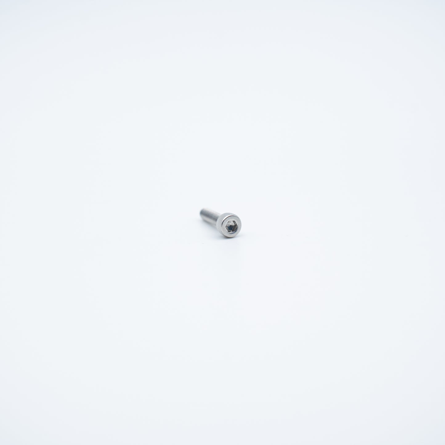 Screw M30-HC01200120-055030-5104-Y (T100) YC.ST.LL000363