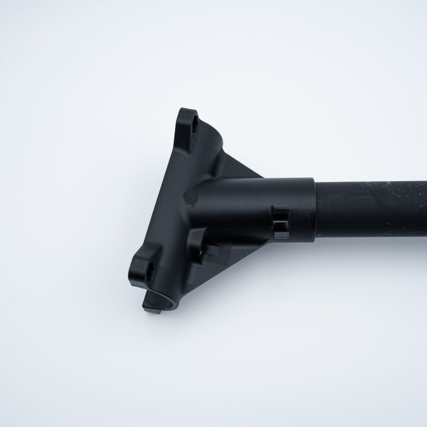 Landing Gear Crossbeam - Front (T100) YC.JG.ZS006692