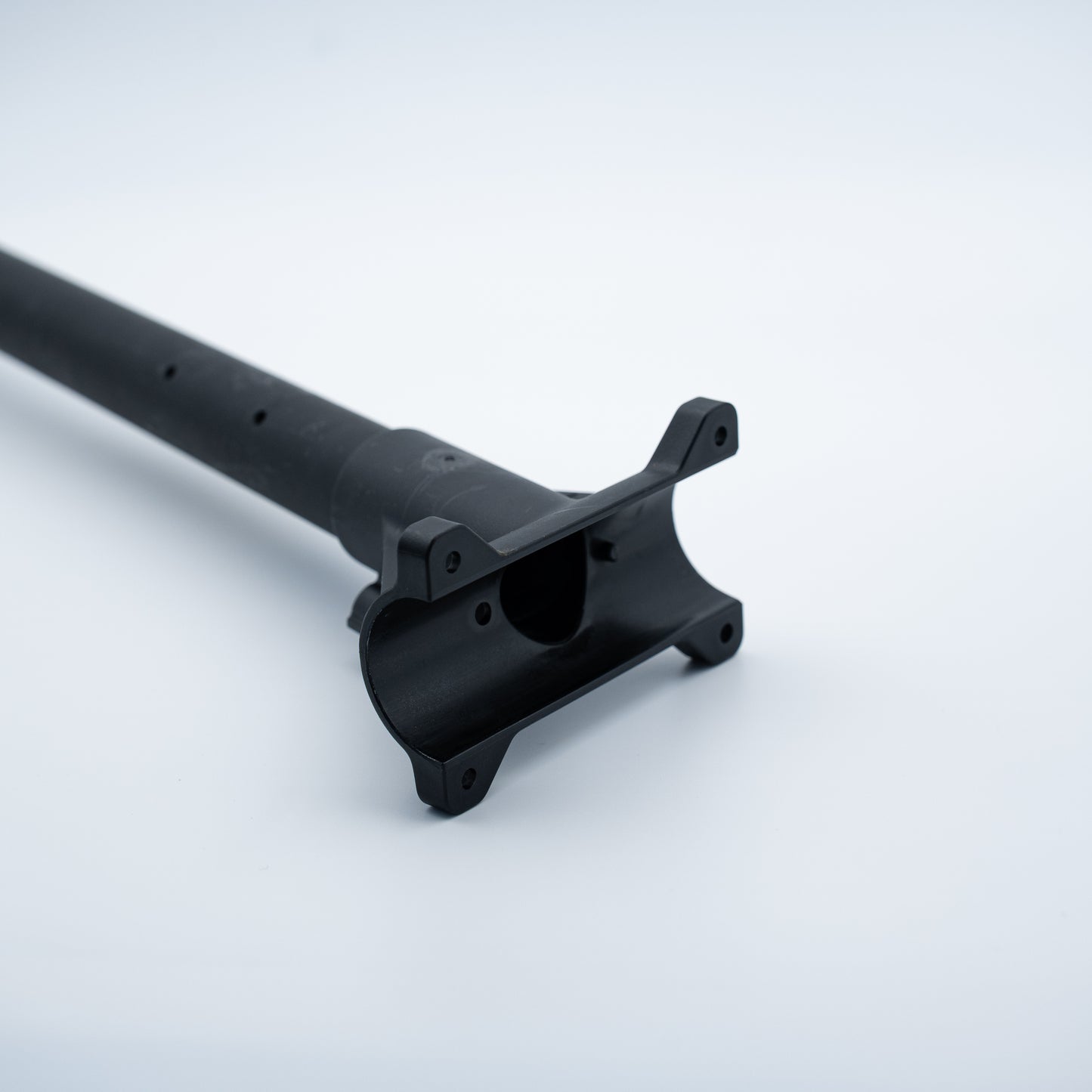 Landing Gear Crossbeam - Front (T100) YC.JG.ZS006692
