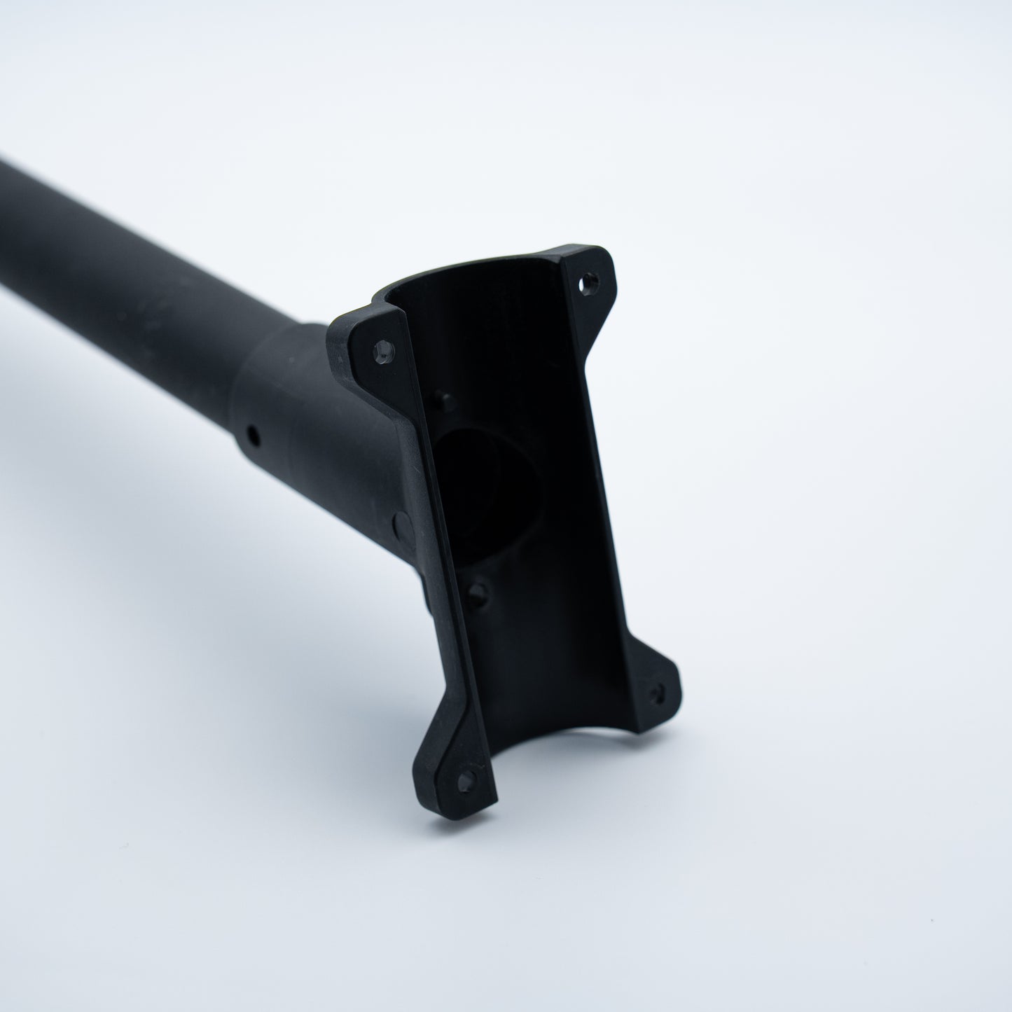 Landing Gear Crossbeam - Front (T100) YC.JG.ZS006692