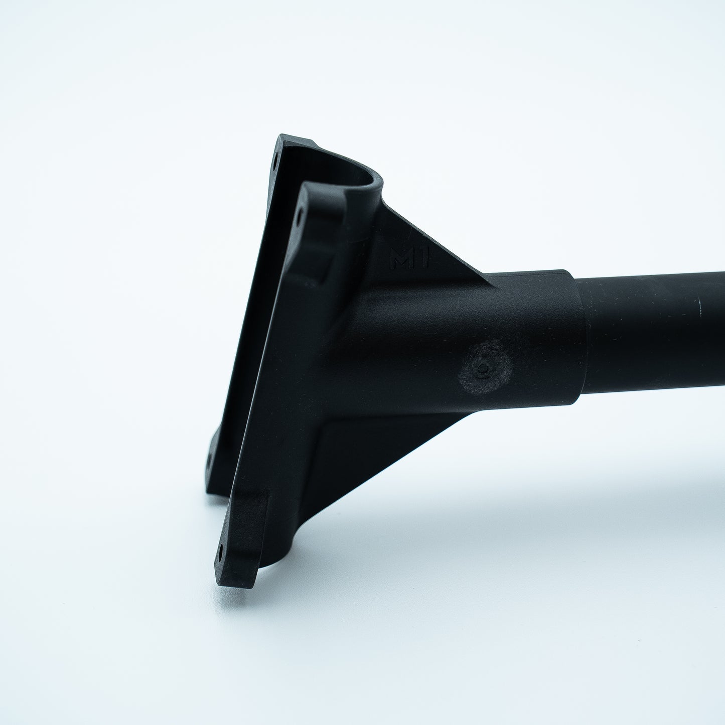 Landing Gear Crossbeam - Rear (T100) YC.JG.ZS006693